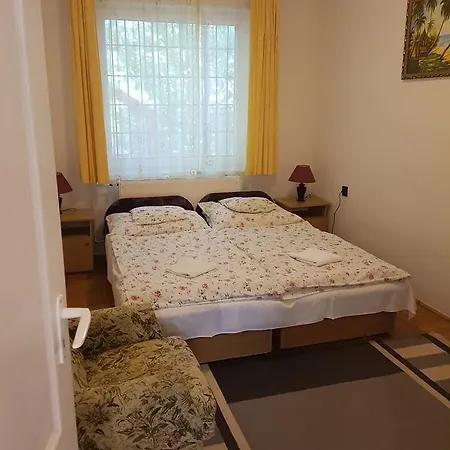 Gyoengy Es Miki Apartament Hajdúszoboszló